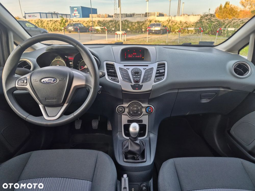 Ford Fiesta 1.25 Trend EU5 - 11