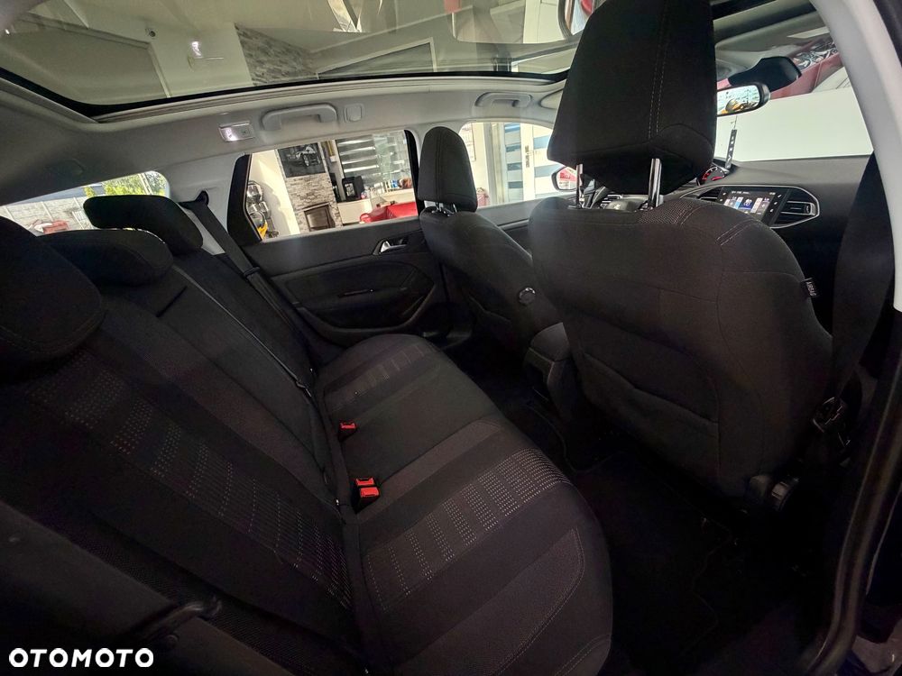 Peugeot 308 BlueHDi FAP 120 Stop&Start Style - 8