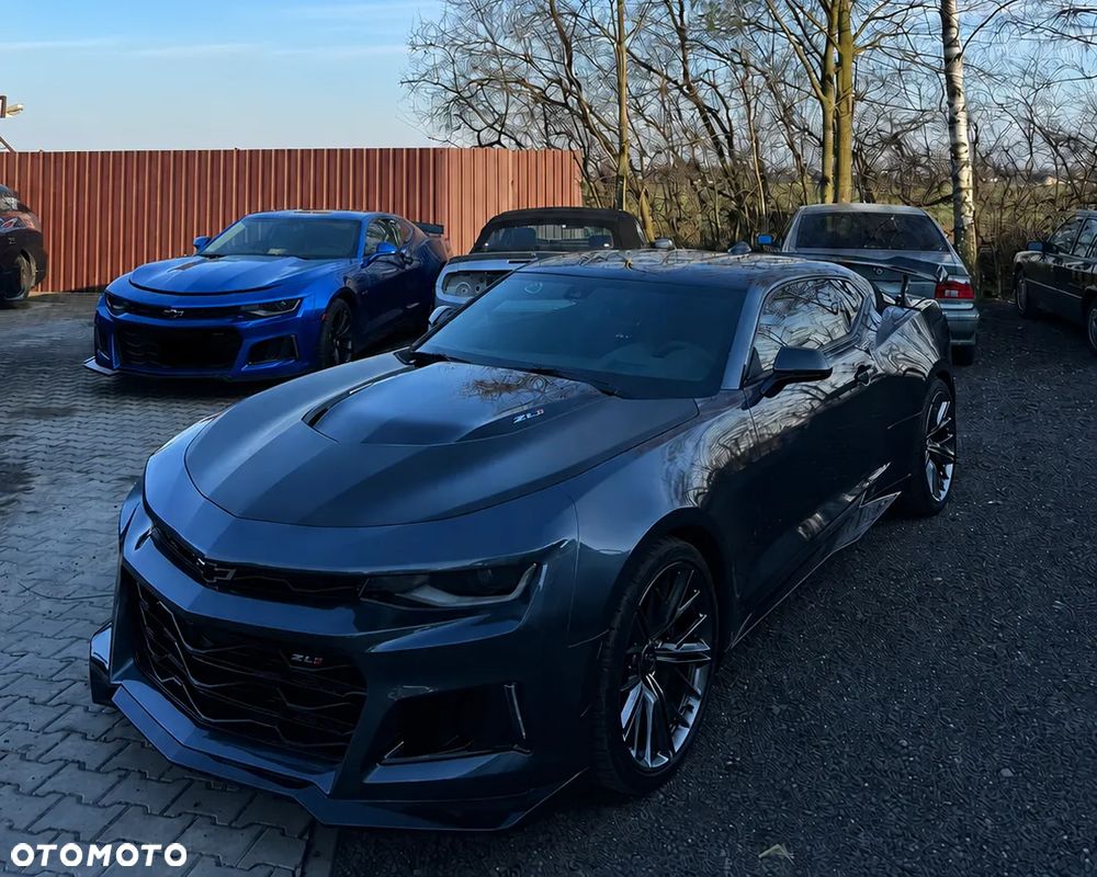 Chevrolet Camaro - 1