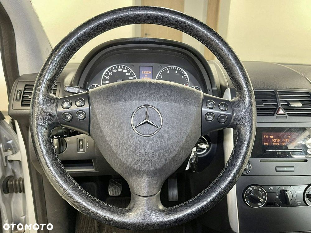 Mercedes-Benz Klasa A 170 BlueEFFICIENCY Avantgarde - 16