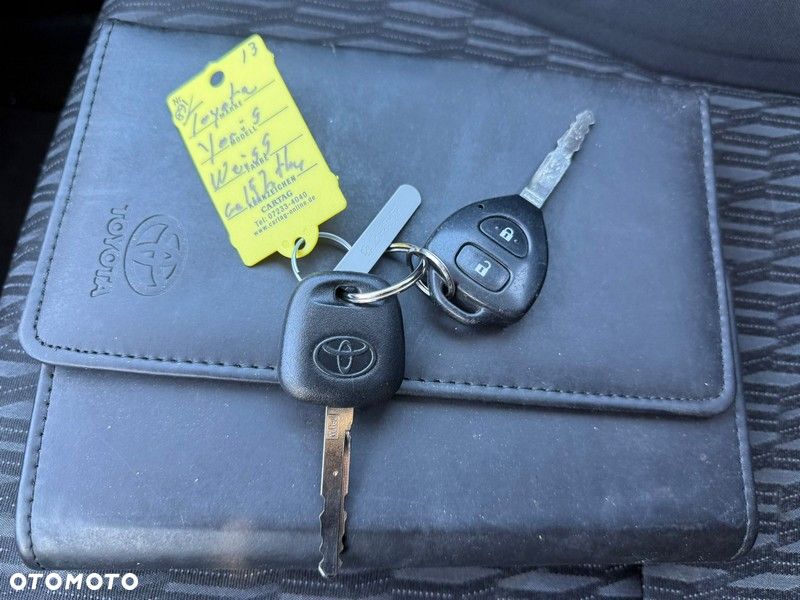 Toyota Yaris 1.0 VVT-i Life - 38