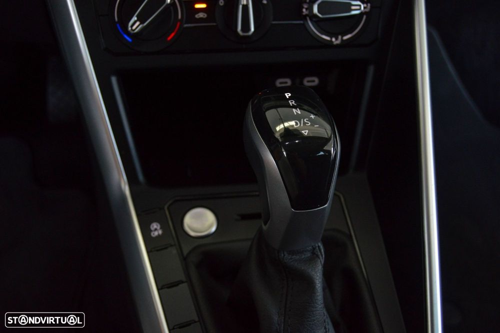 VW Taigo 1.0 TSI Urban DSG - 44