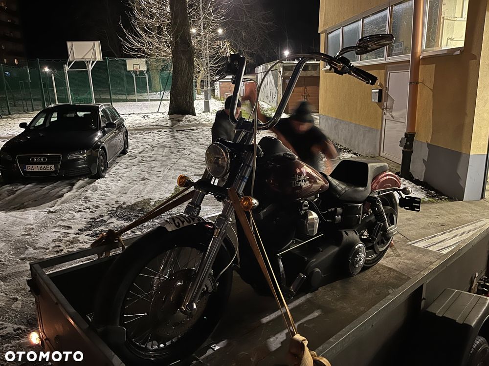 Harley-Davidson Dyna Street Bob - 36
