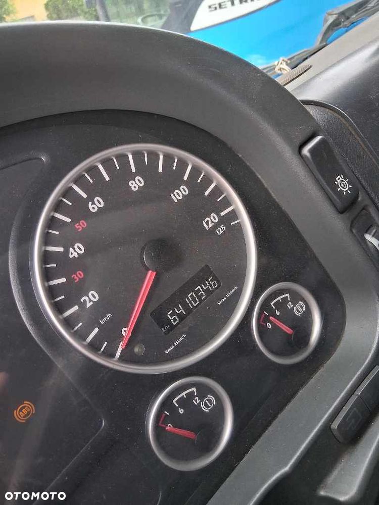 MAN TGL 12.240 4x2 BL - 1