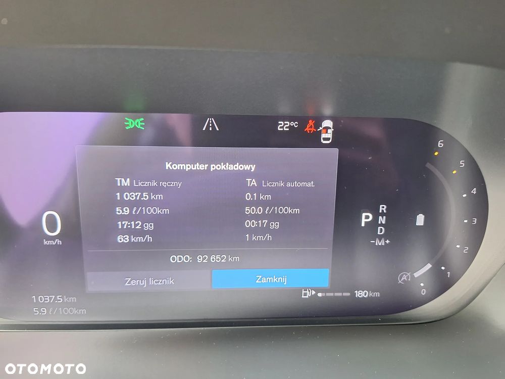 Volvo XC 60 B4 D Momentum - 18