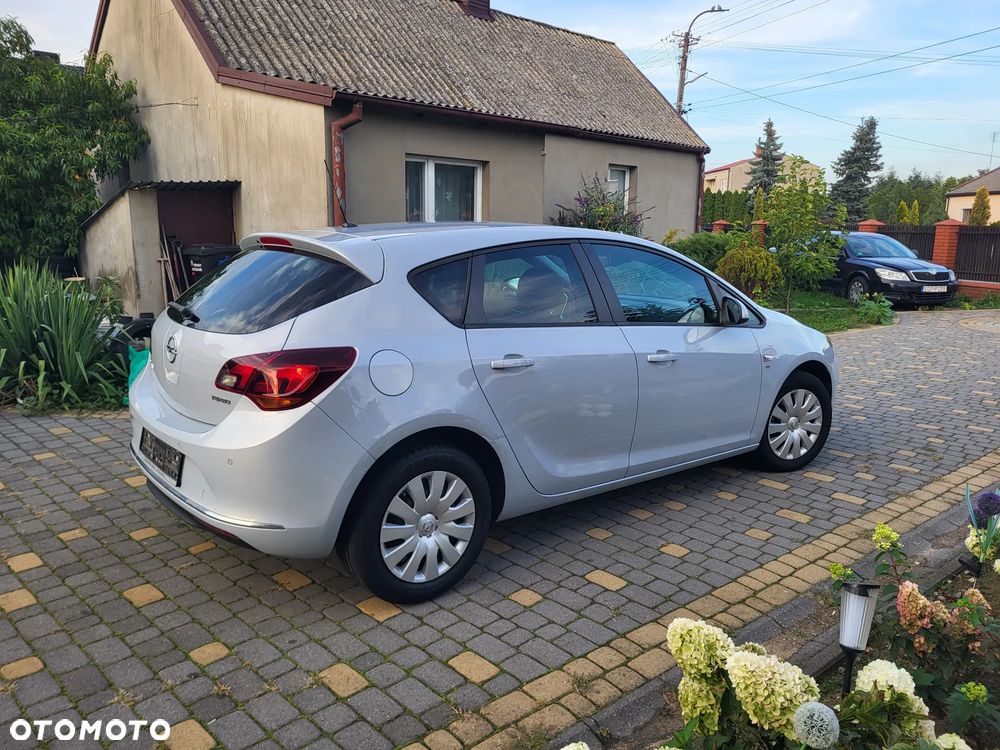 Opel Astra 1.4 Turbo ENERGY - 40