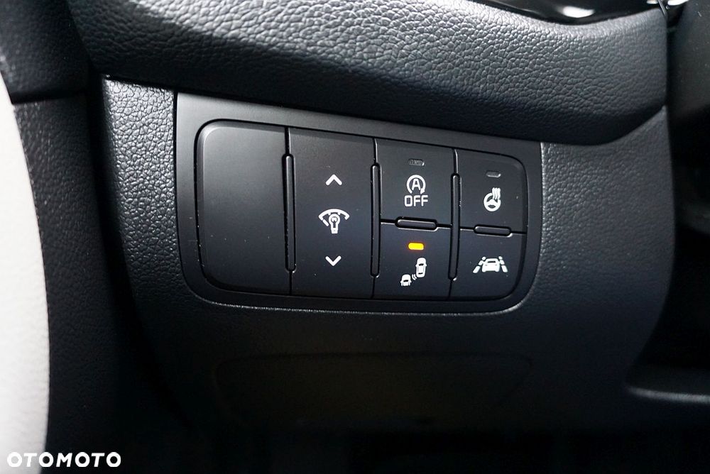 Kia Ceed 1.6 CRDi 136 DCT ISG Platinum Edition - 19