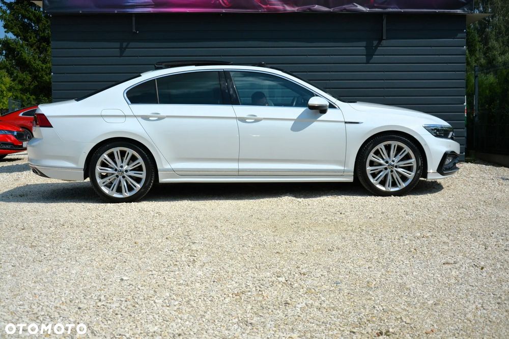 Volkswagen Passat 2.0 TSI 4Mot Elegance DSG - 9