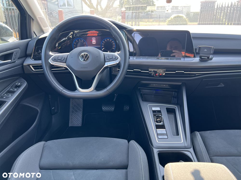 Volkswagen Golf 2.0 TSI OPF DSG Style - 9