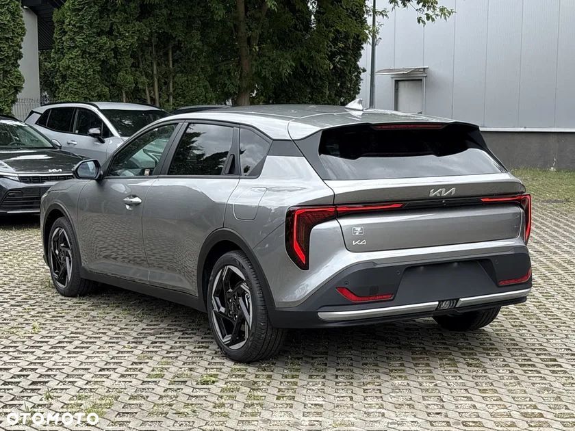 Kia K4 1.6 T-GDI M - 9