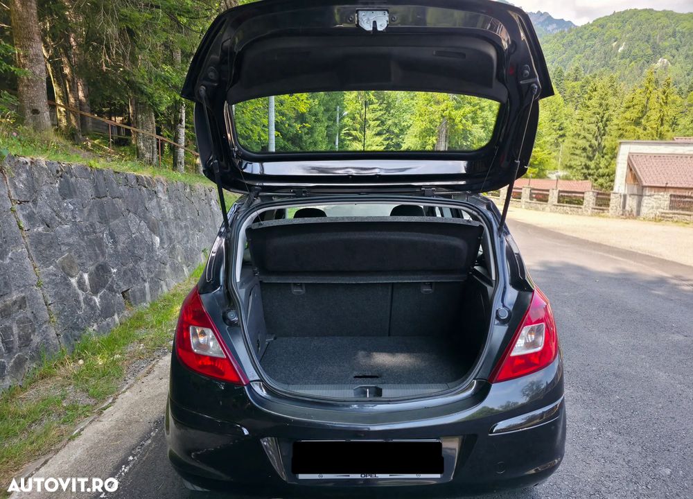 Opel Corsa - 8