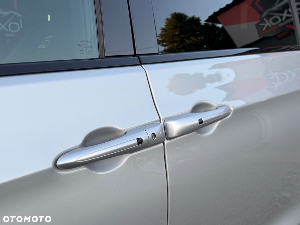 Chrysler Pacifica - 13