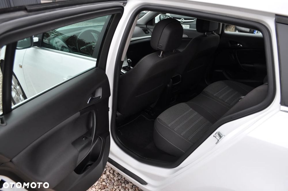 Opel Insignia 1.4 Turbo ecoFLEXStart/Stop Business Edition - 18