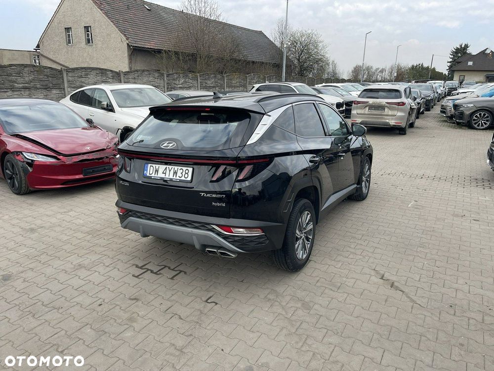 Hyundai Tucson 1.6 T-GDi HEV Modern 2WD - 2
