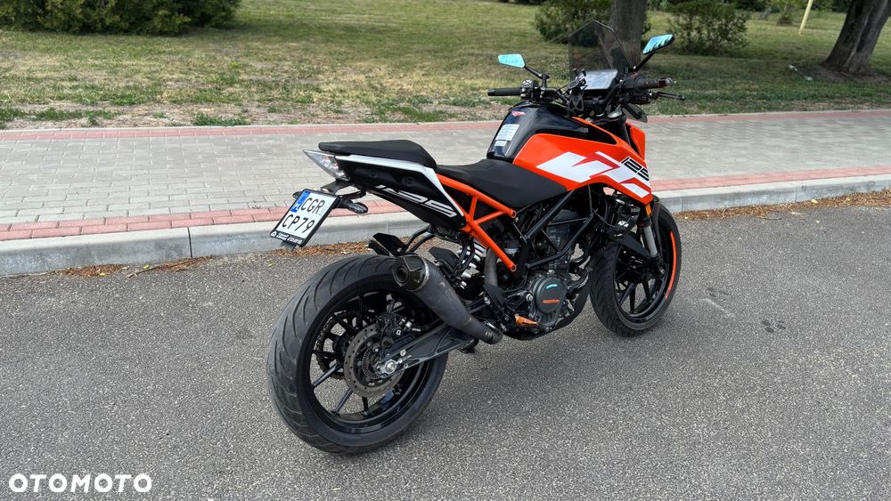 KTM Duke - 4