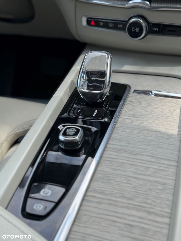 Volvo XC 60 - 26