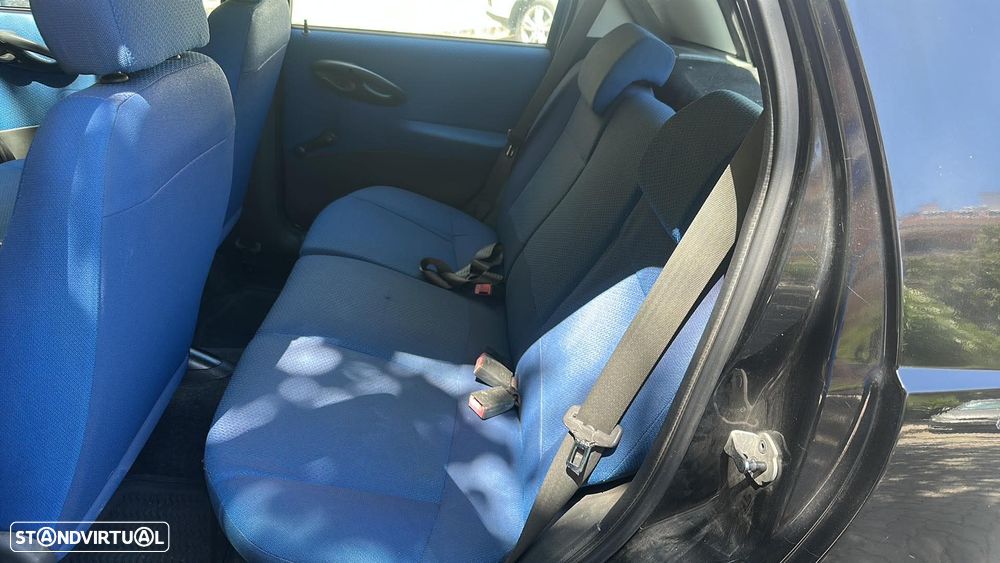 Fiat Punto 1.2 ELX - 13