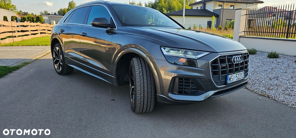 Audi Q8 55 TFSI quattro tiptronic - 3