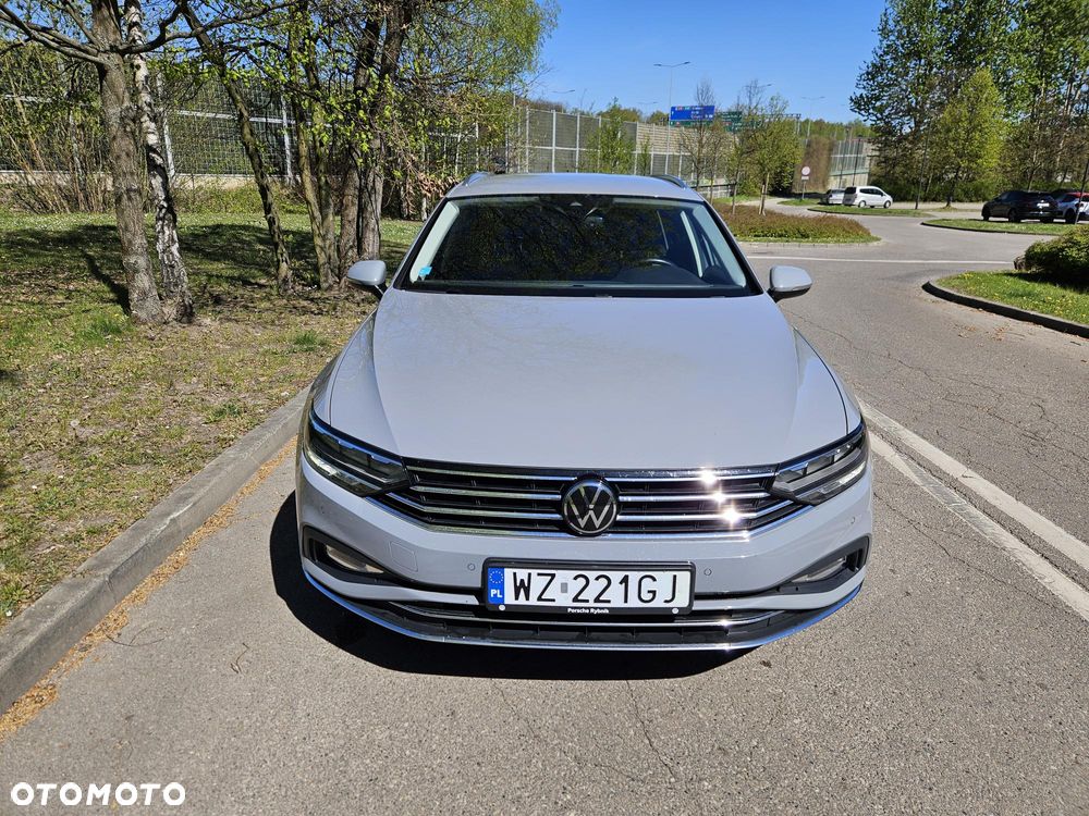 Volkswagen Passat 1.5 TSI EVO Elegance DSG - 3