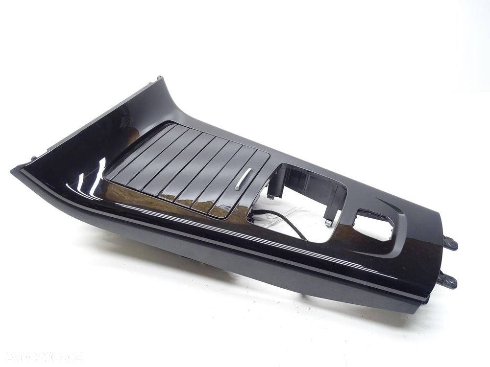 OSŁONA DEKOR TUNELU ŚRODKOWEGO SCHOWEK A1776805701 MERCEDES W177 A KLASA - 4