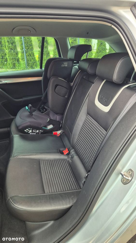 Skoda Octavia 2.0 TDI Ambition EU6 - 13