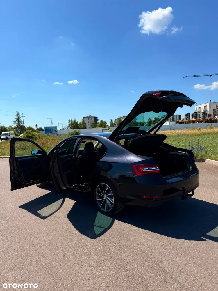 Skoda Superb 2.0 TDI Ambition - 10