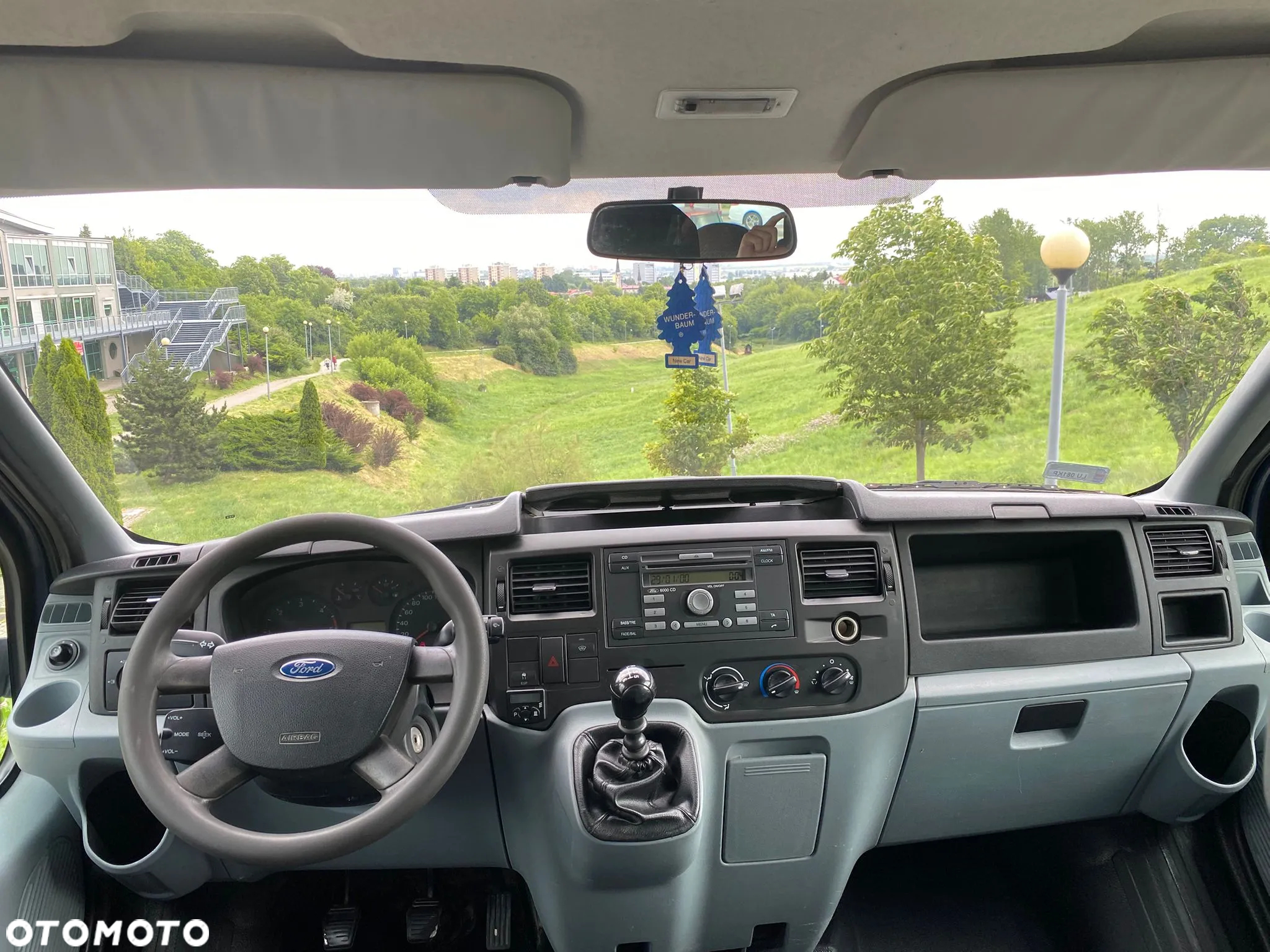Ford Transit - 18