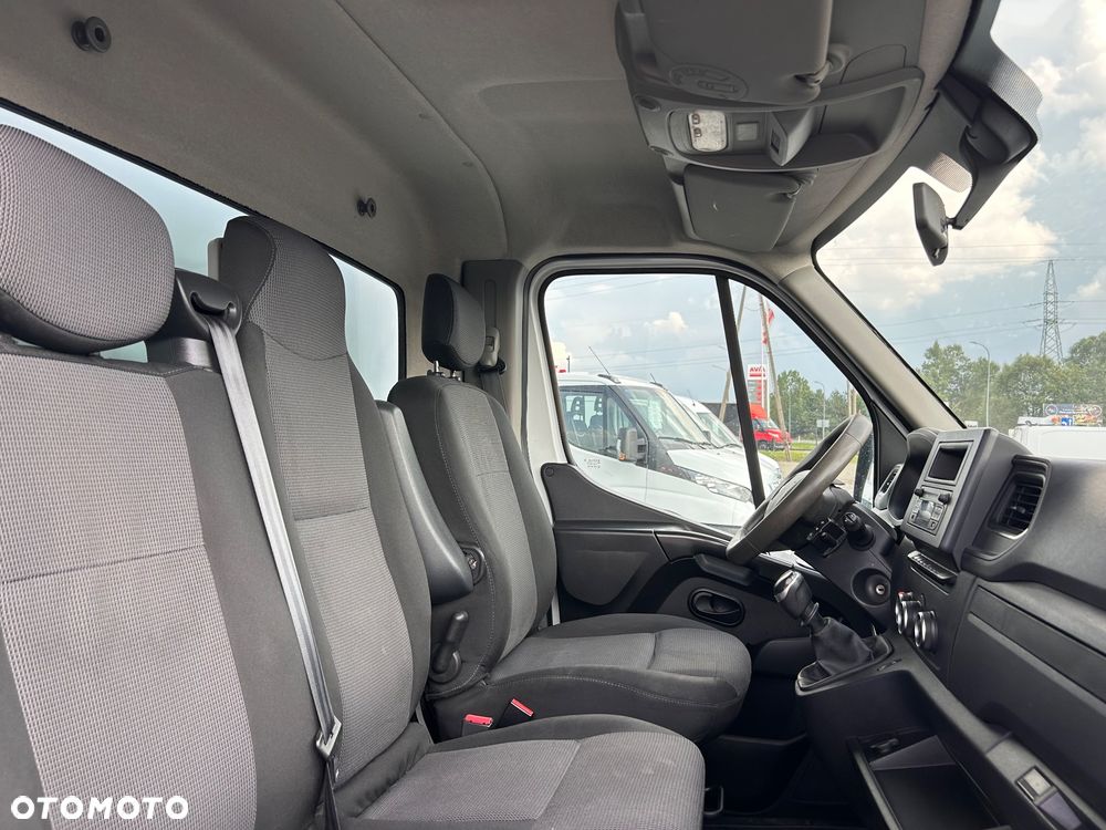 Renault Master - 25