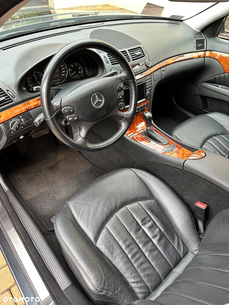 Mercedes-Benz Klasa E 320 CDI 7G-TRONIC Elegance - 7