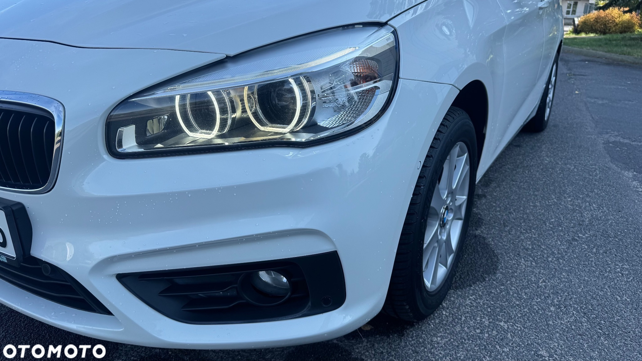 BMW Seria 2 218d - 27