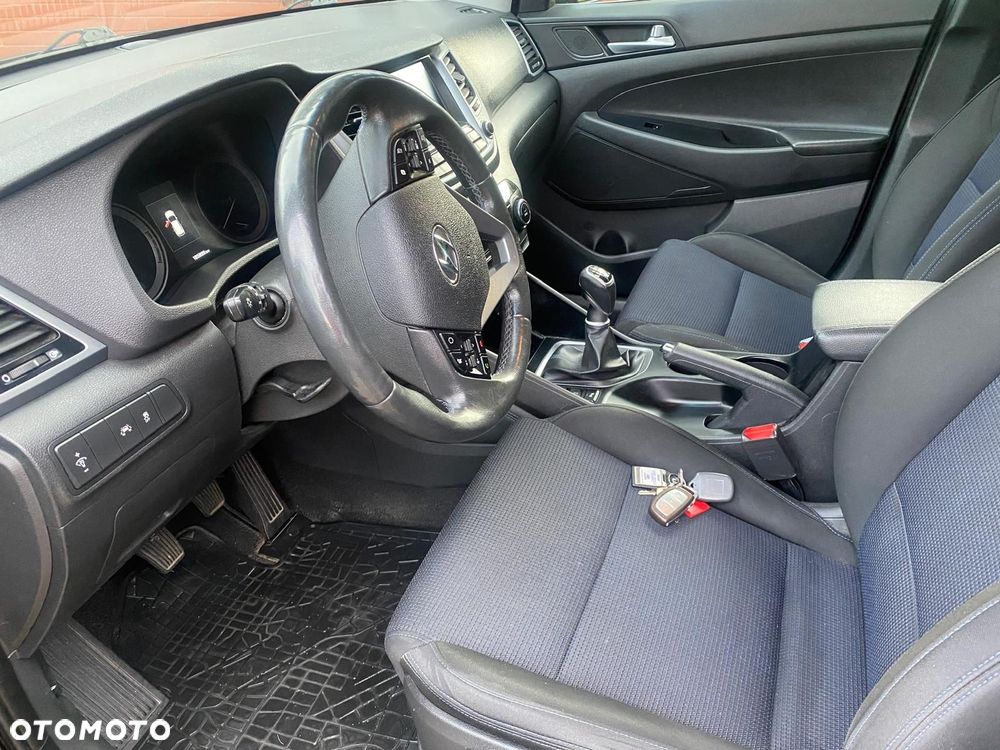 Hyundai Tucson 2.0 CRDI BlueDrive GO 2WD - 7