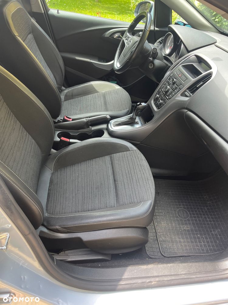 Opel Astra - 9