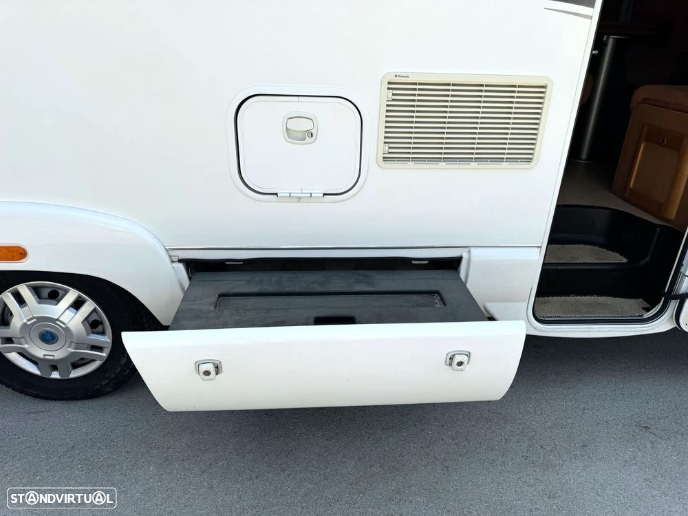 Rapido Serie 90dF 9090F 2.3JTD - 36