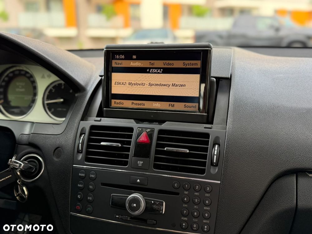 Mercedes-Benz Klasa C 220 CDI DPF Avantgarde - 16