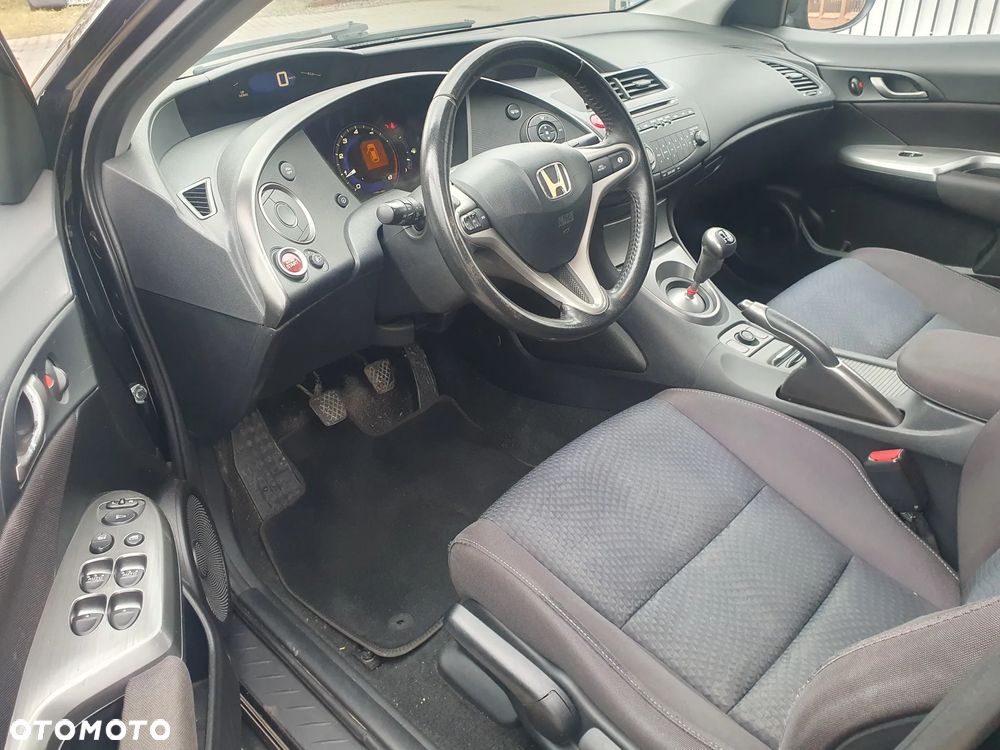 Honda Civic 1.4 i-VTEC Comfort - 6
