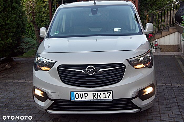 Opel Combo 1.5 D Automatik Start/Stop Innovation - 2