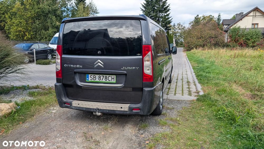 Citroen Jumpy Combi 2010 photo 4