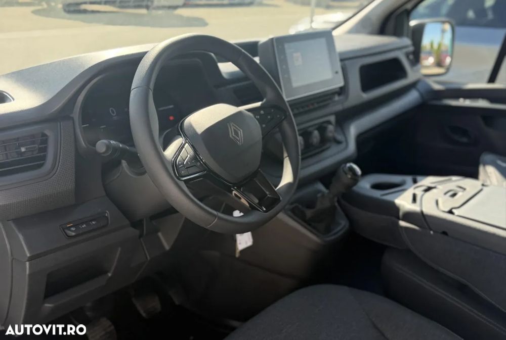 Renault RENAULT TRAFIC 2026 L2H1 dCi - DETARAT LA 2.49 T - 16