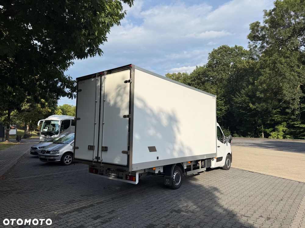 Renault Master Kontener 2.3 dCi 165 km 2023 - 5