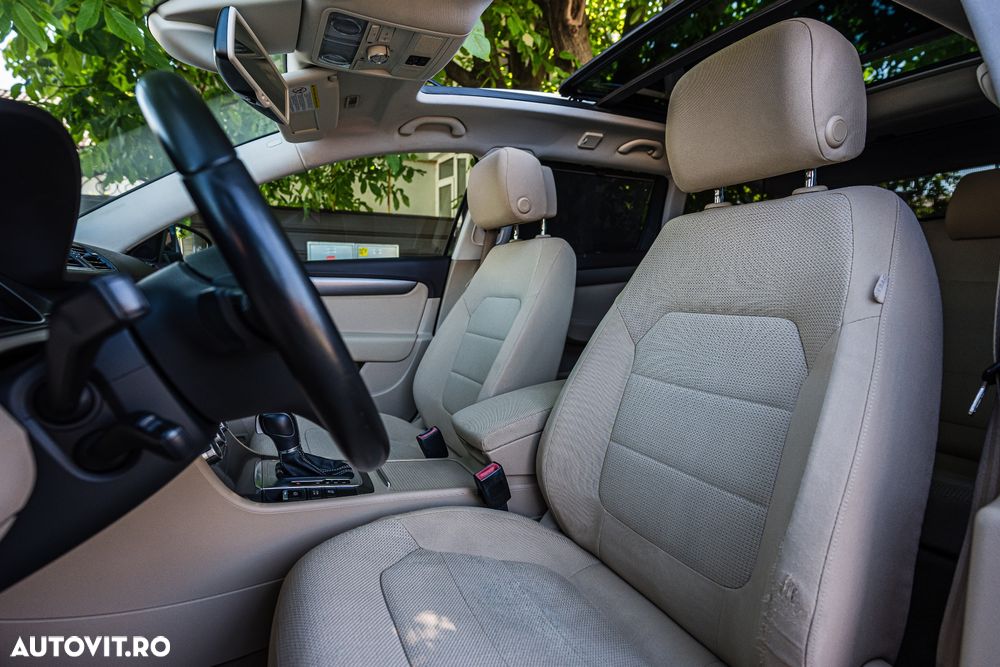Volkswagen Passat 2.0 TDI DSG BlueMotion Technology Highline - 9