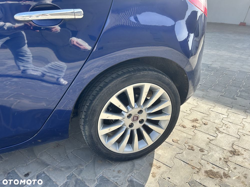 Fiat Bravo 1.9 Multijet Estiva Blue&Me - 20