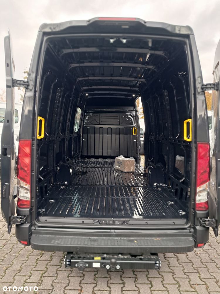 Iveco Daily / Pewny partner w biznesie ! - 22