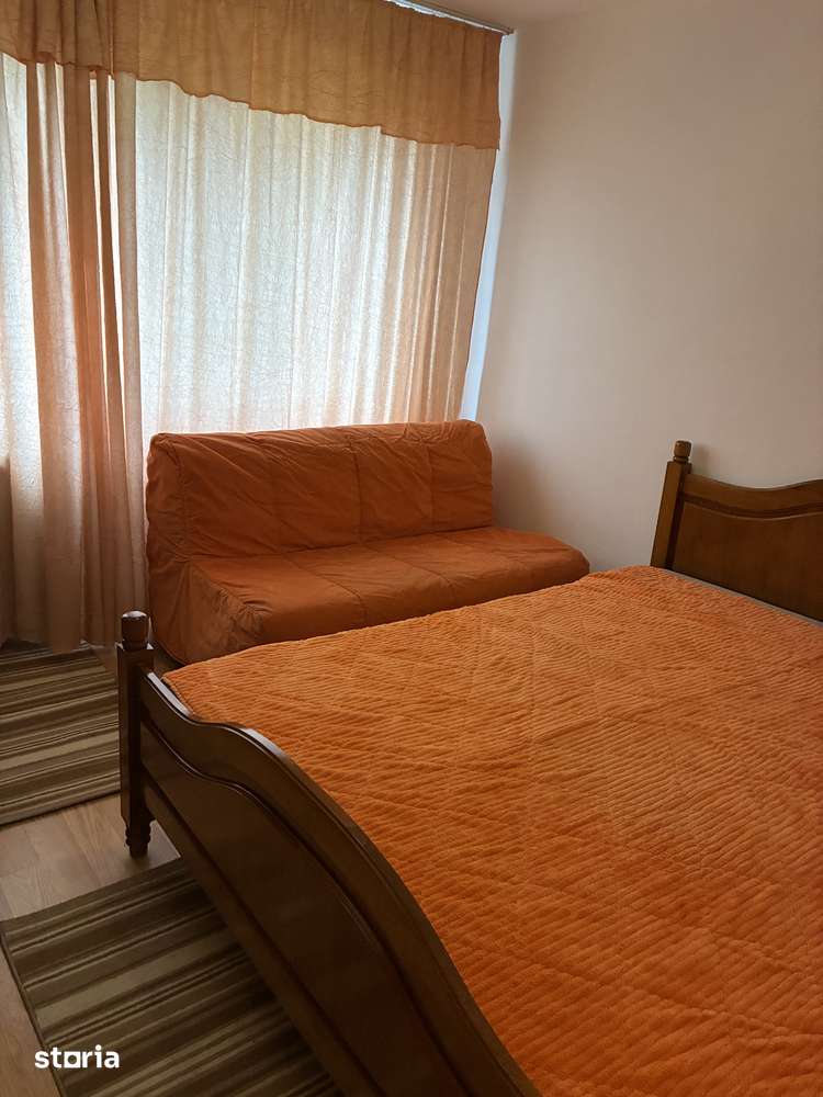 Inchiriez Ap cu 3 camere langa Park Lake Dristor Camil resu — fotografia 3