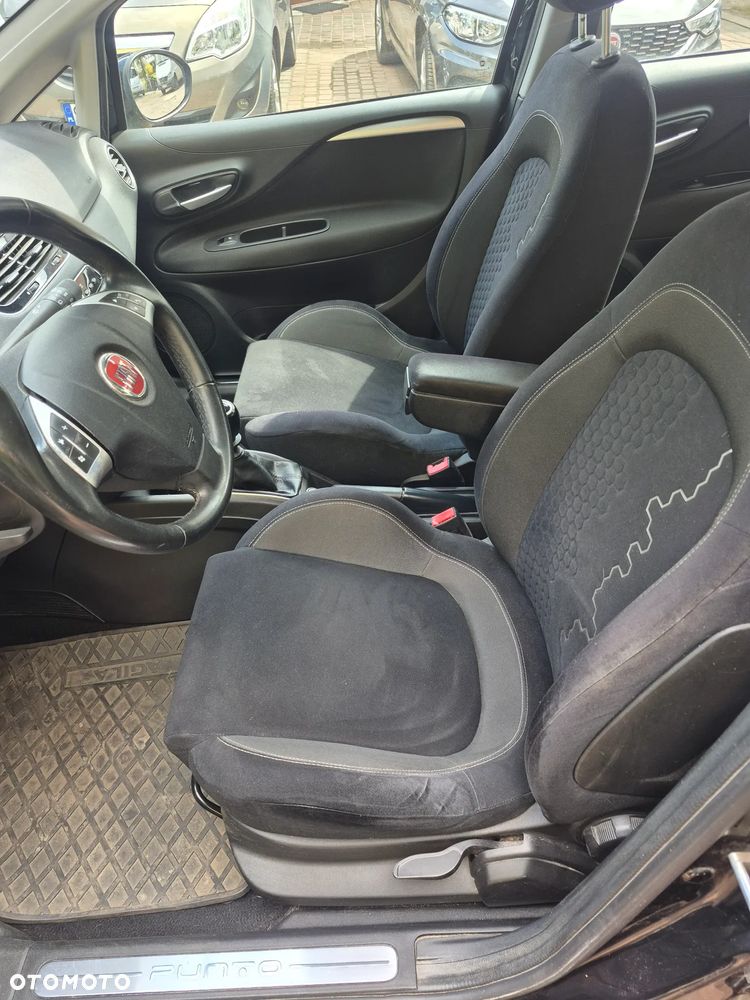 Fiat Punto 2012 - 7