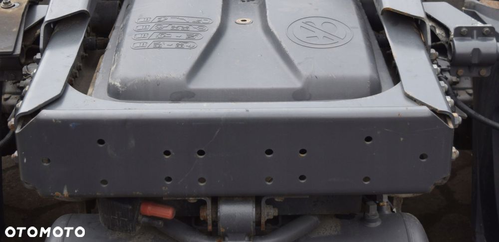 BELKA ZAKOŃCZENIE RAMY DAF XF 106 EURO 6 - 1