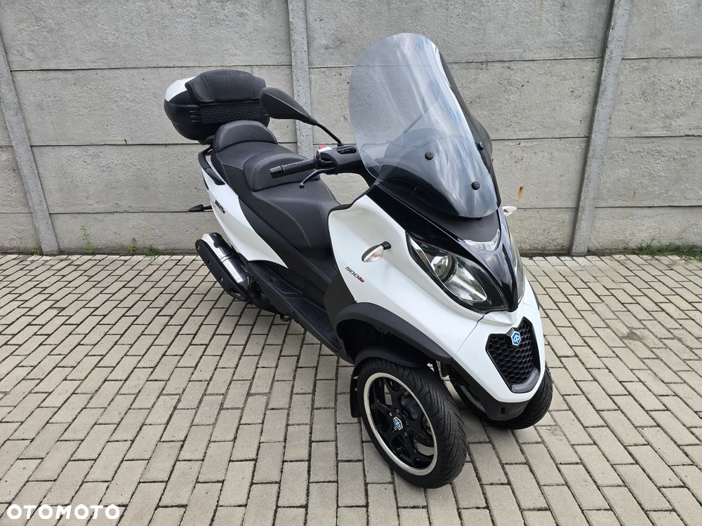 Piaggio MP-3 - 21