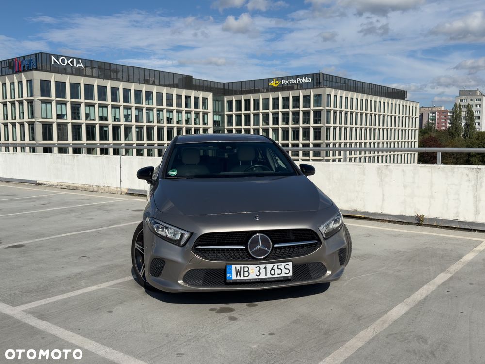 Mercedes-Benz Klasa A 200 7G-DCT - 2