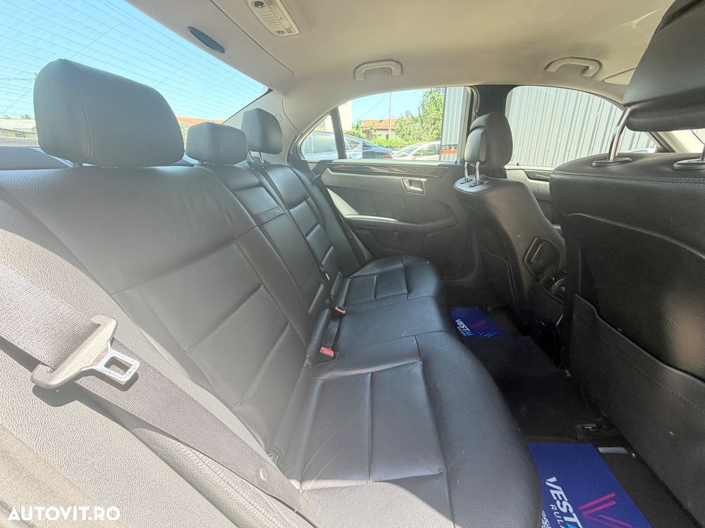 Mercedes-Benz E 250 CDI DPF BlueEFFICIENCY 7G-TRONIC Avantgarde - 15
