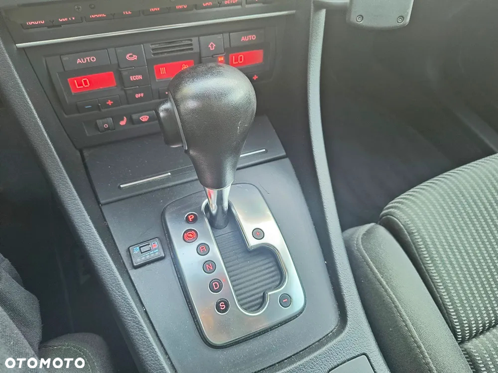 Audi A4 - 33