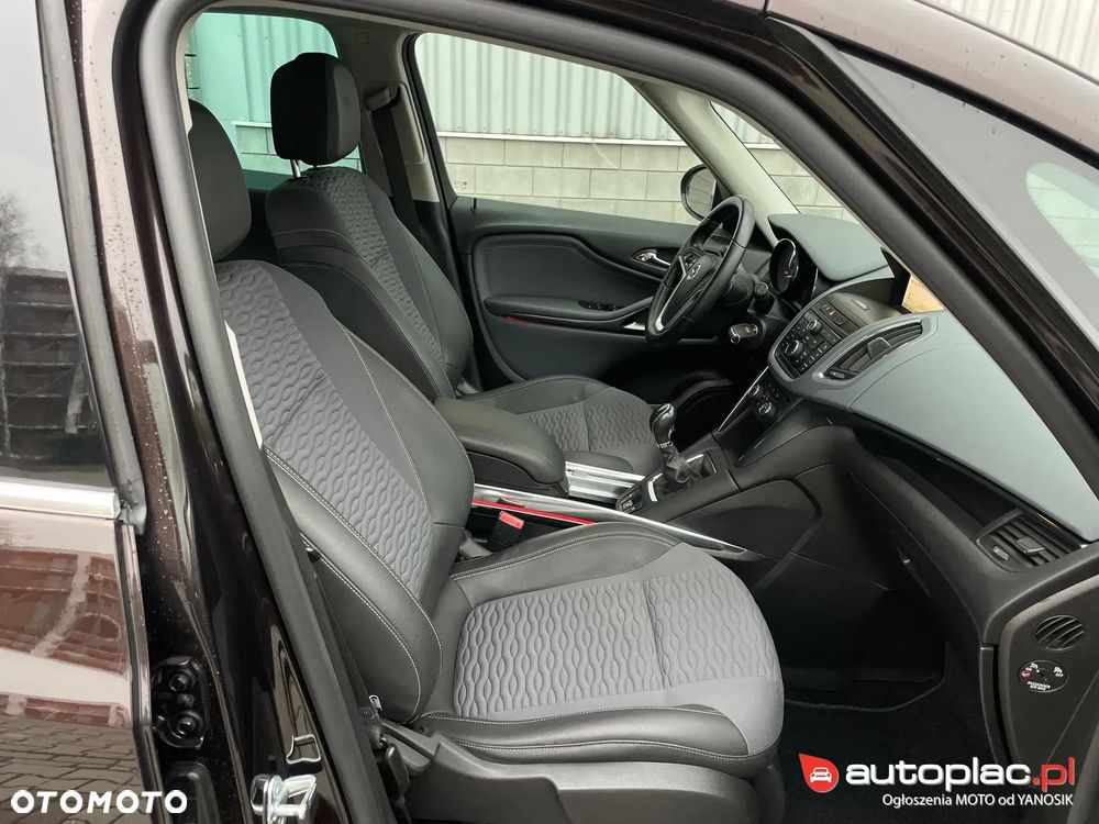 Opel Zafira - 11